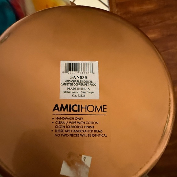 Amici Pet Copper Spaniel Treats Canister 104 Ounce Capacity - Picture 2 of 5